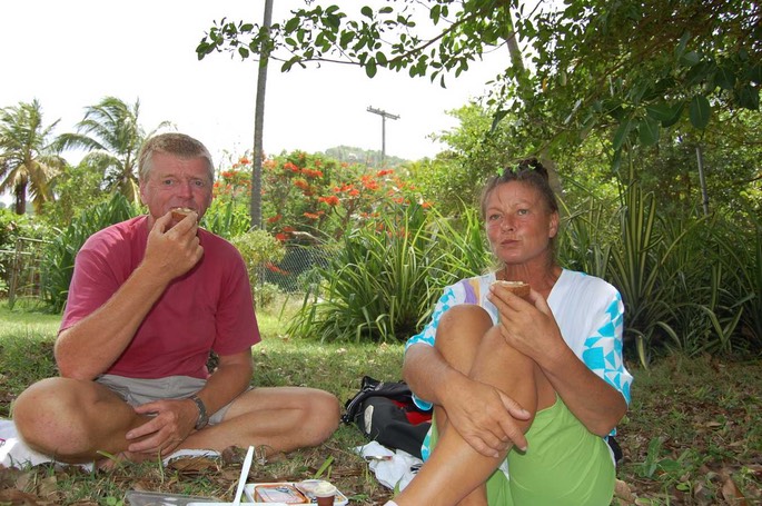 Bequia Picknick N u B [Desktop Auflösung]