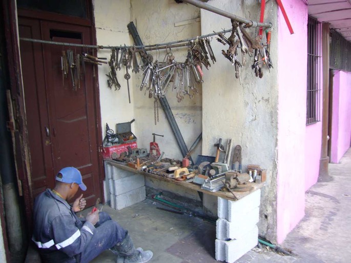 Cuba Arbeit 002 [Desktop Auflösung]